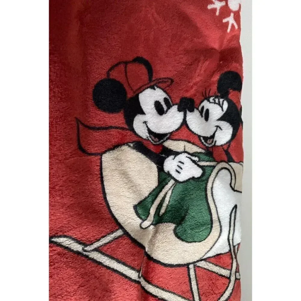 Disney Mickey Minnie &‎ Pluto Reindeer Sleigh Christmas Throw Blanket 50 X 70”